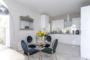 Photo 9- click for photo gallery